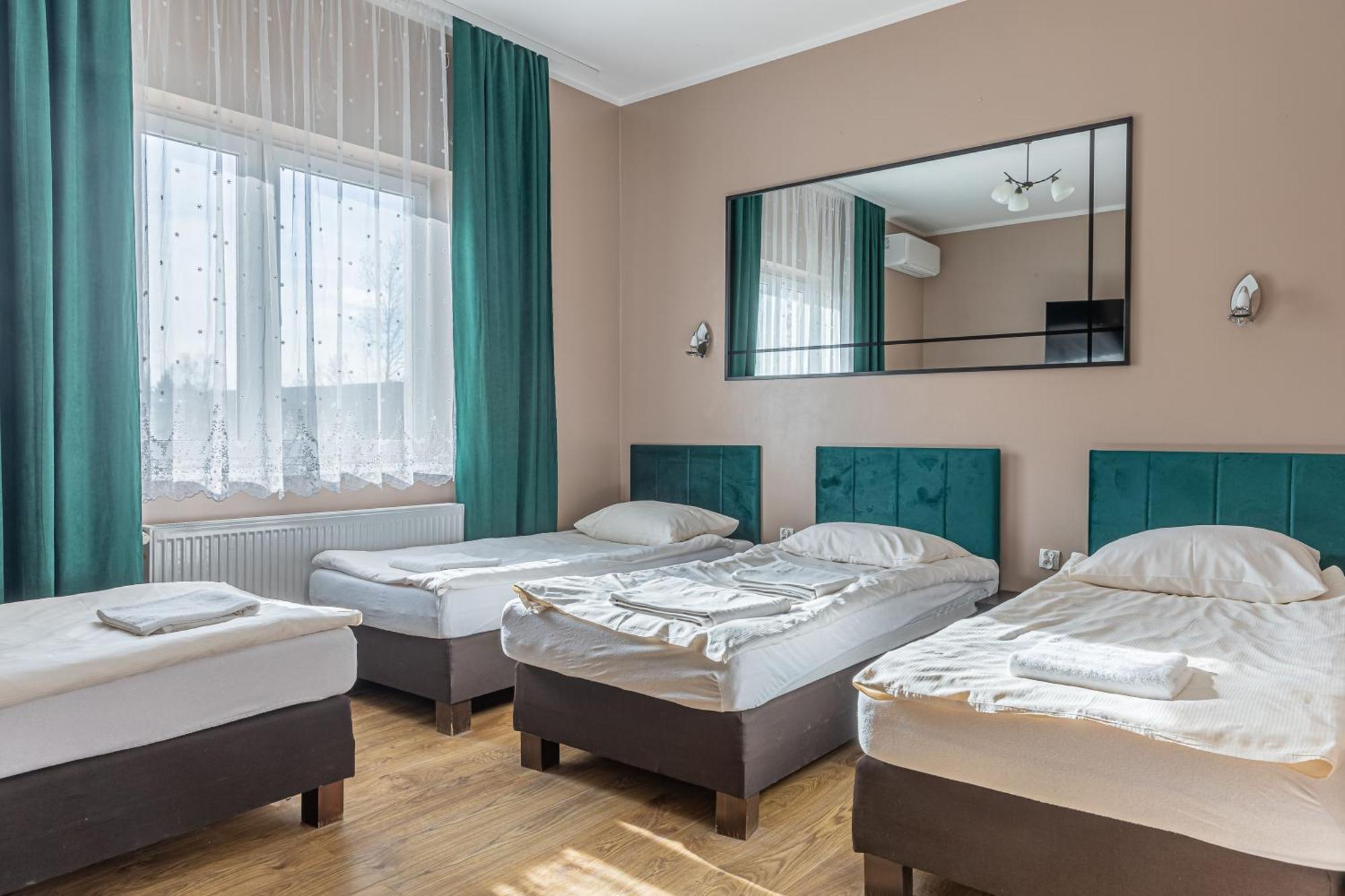 Motel "Plomyk" Kunowice Exterior foto