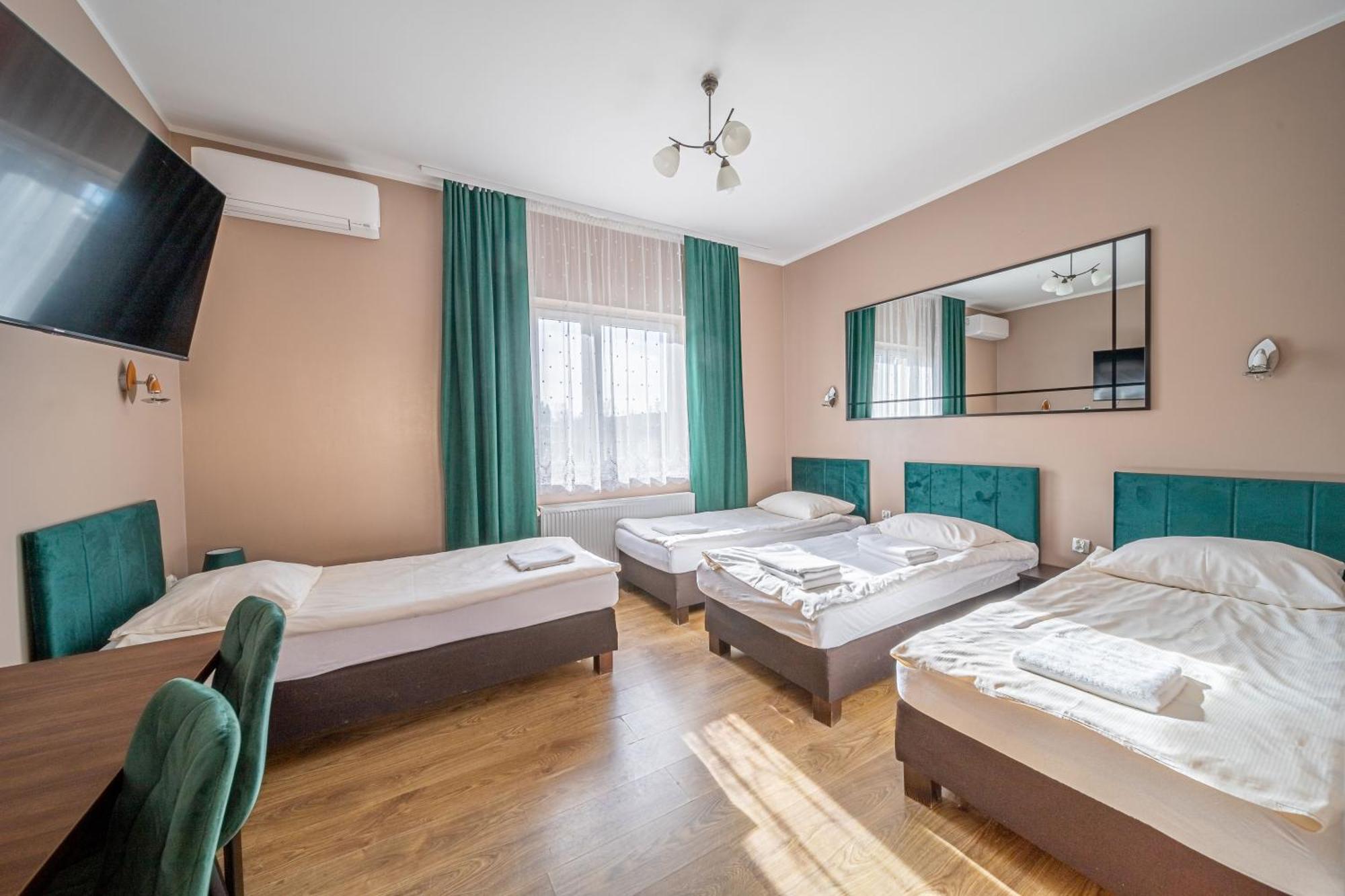 Motel "Plomyk" Kunowice Exterior foto